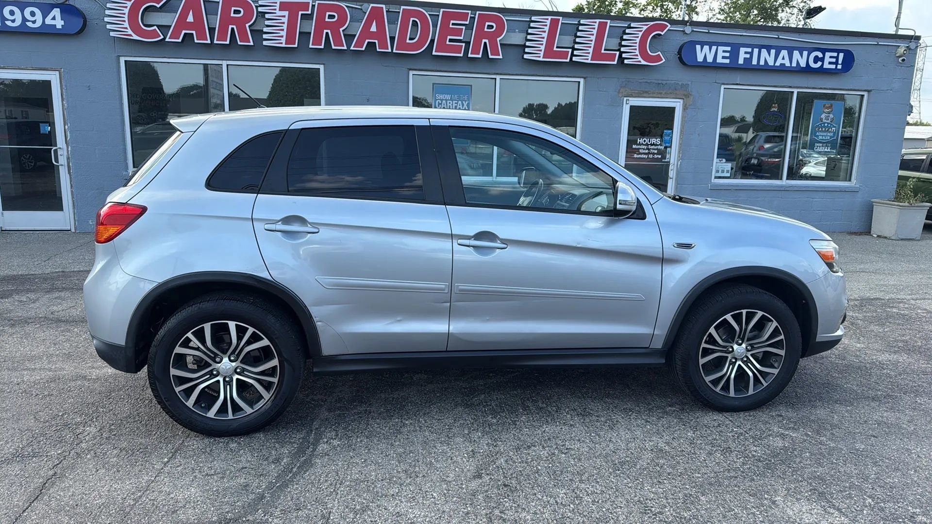 Used 2016 Mitsubishi Outlander Sport ES FWD image 8