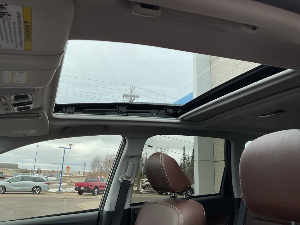 Used 2017 Subaru Forester 2.5i Touring w/ Popular Package #2 image 12