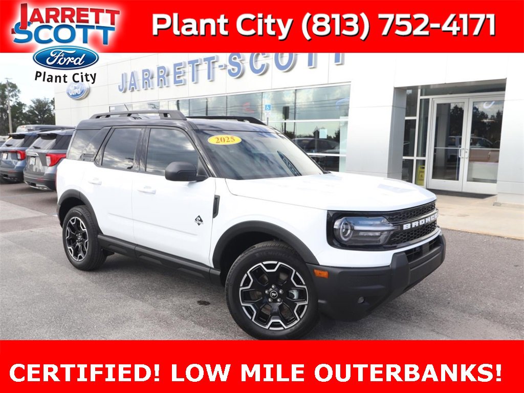 Used 2025 Ford Bronco Sport Outer Banks image 1