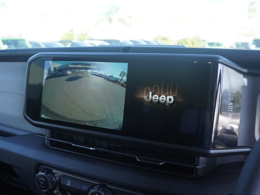 New 2026 Jeep Wrangler Unlimited Sport AWD/4WD image 17