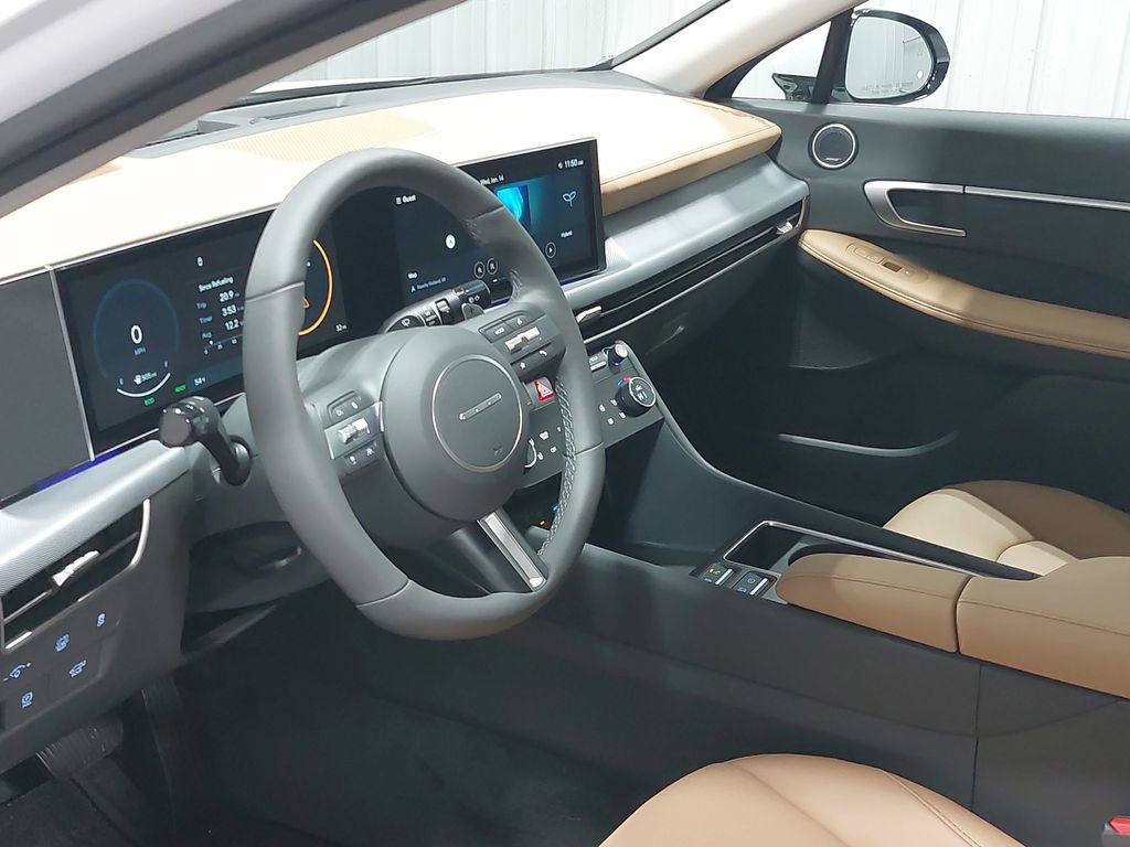 New 2026 Hyundai Sonata Limited image 16