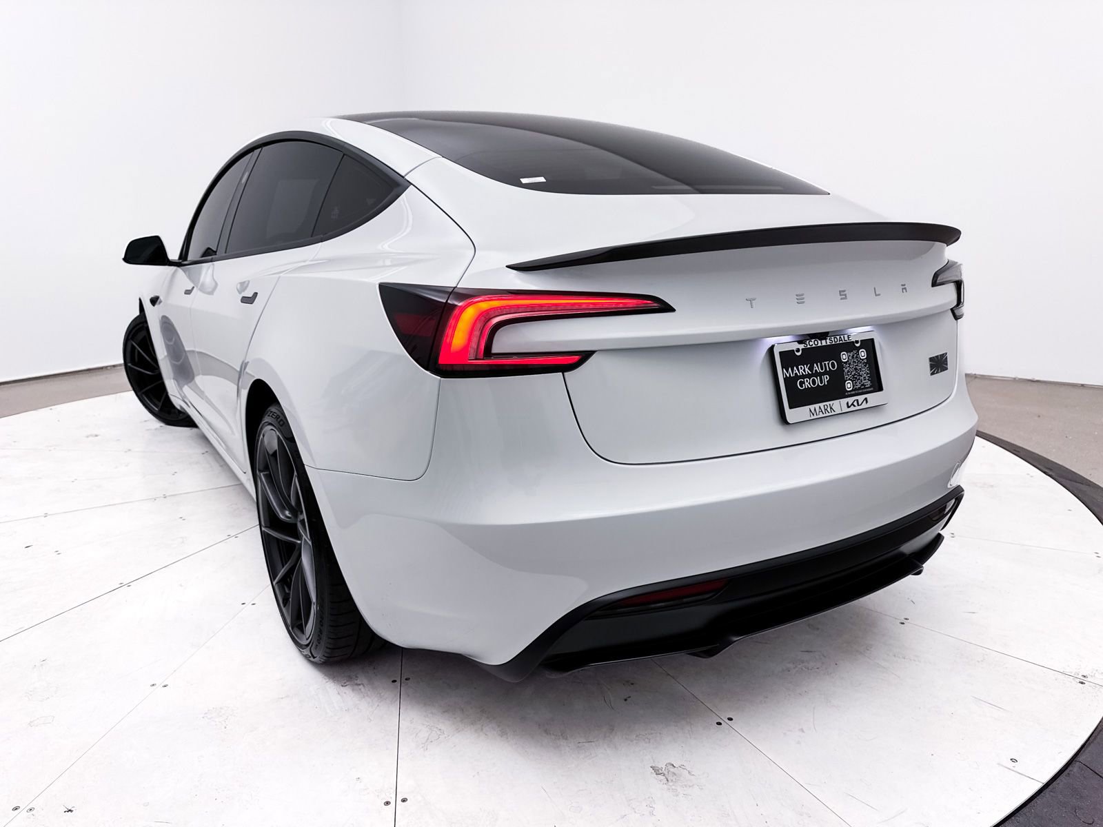 Used 2024 Tesla Model 3 Performance image 7