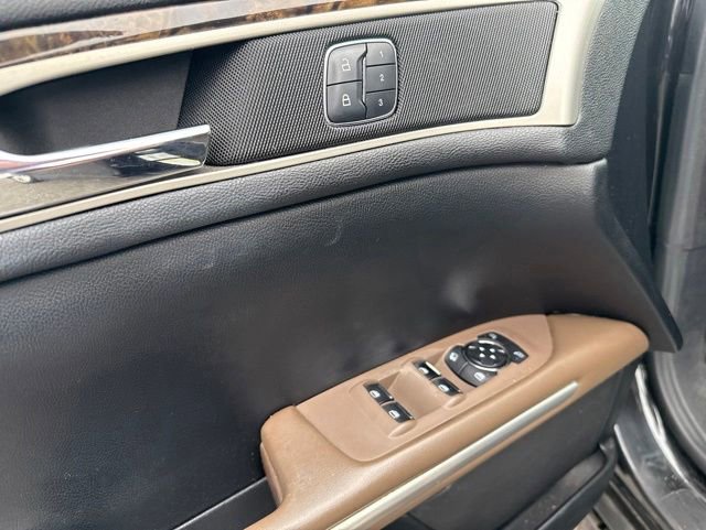 Used 2015 Lincoln MKZ w/ Equipment Group 102A Reserve FWD image 31