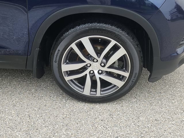 Used 2018 Honda Pilot Touring image 8