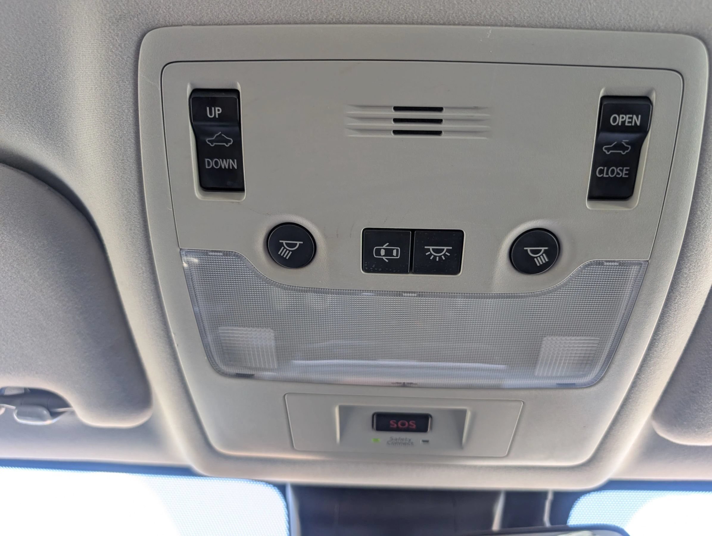 Used 2018 Lexus IS 300 w/ Comfort Package RWD image 31