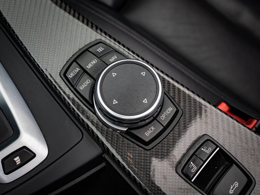 Used 2015 BMW M4 Convertible image 35