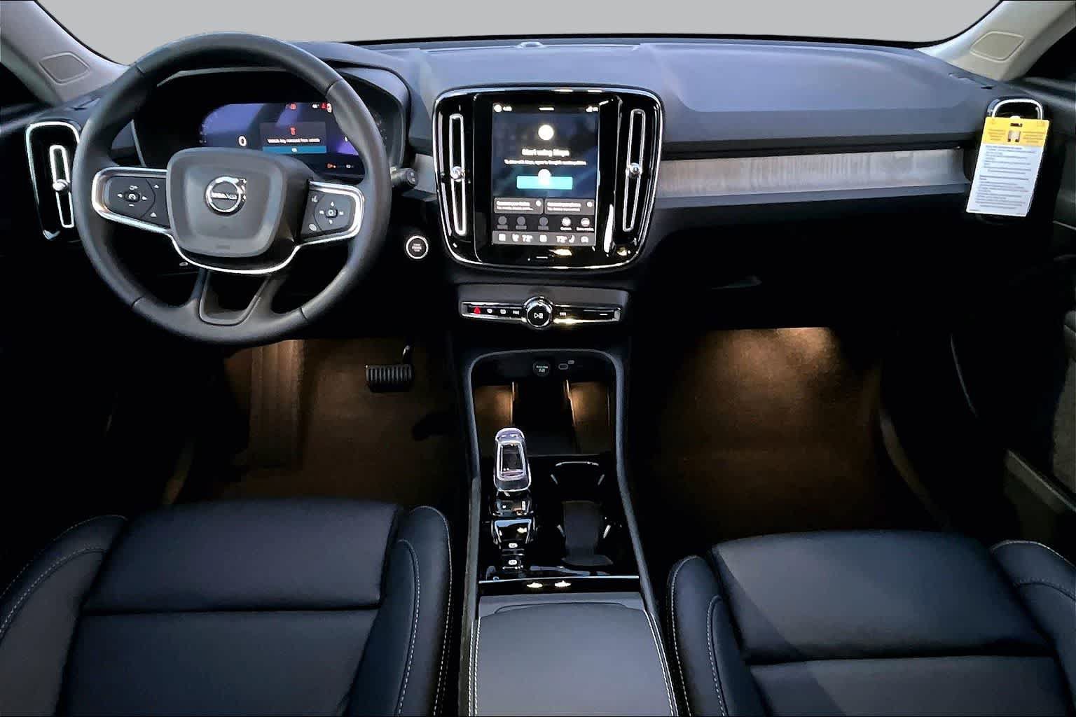New 2026 Volvo XC40 B5 Plus w/ Protection Package Premier AWD/4WD image 7