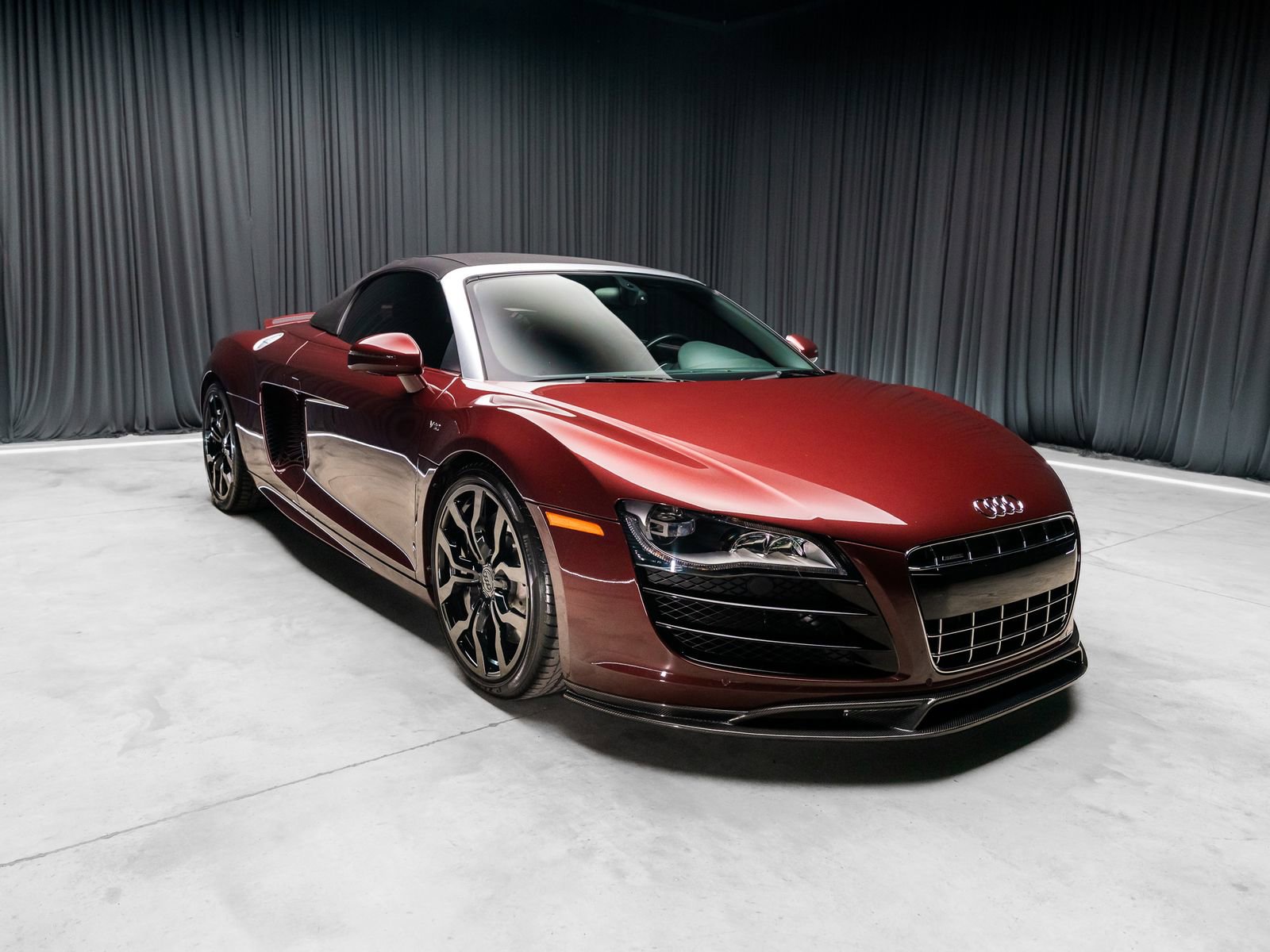 Used 2011 Audi R8 V10 image 12