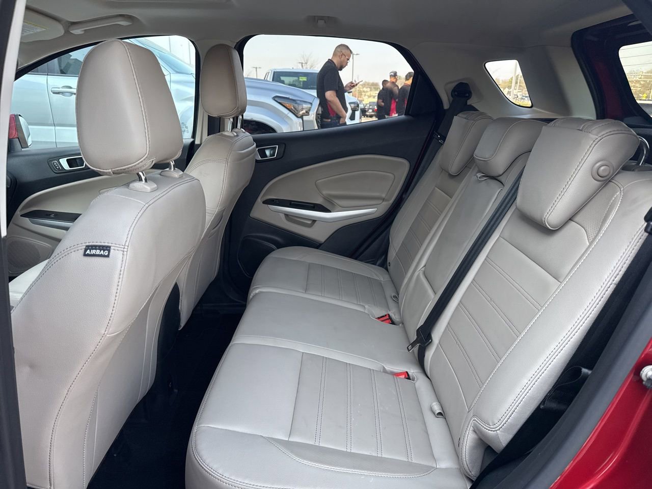 Used 2020 Ford EcoSport Titanium image 8