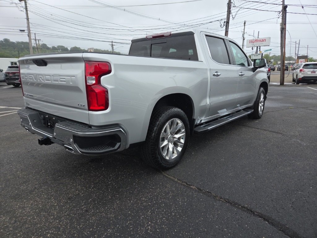 Used 2022 Chevrolet Silverado 1500 LTZ image 6
