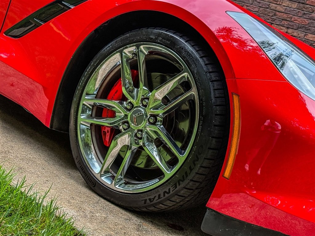 Used 2014 Chevrolet Corvette Stingray Convertible w/ 2LT Preferred Equipment Group RWD image 33
