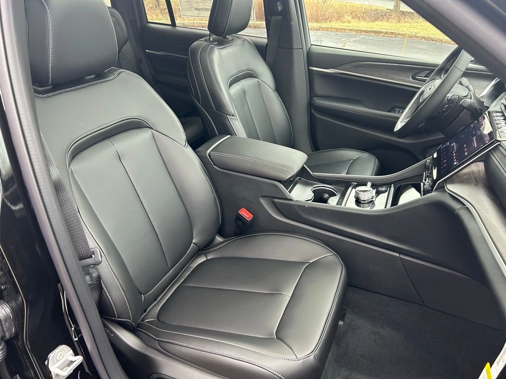 New 2025 Jeep Grand Cherokee Limited image 20