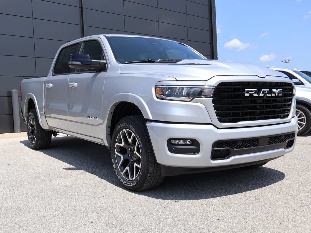New 2026 RAM 1500 Laramie w/ Sport Appearance Package AWD/4WD image 6