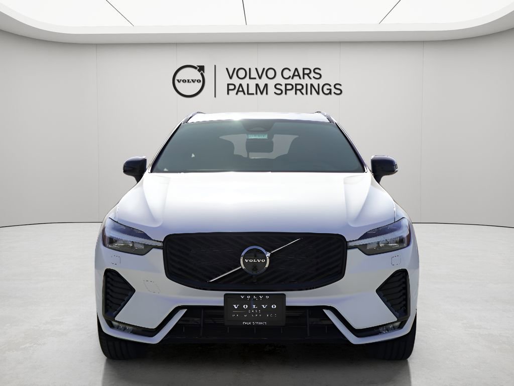 New 2026 Volvo XC60 B5 Plus w/ Protection Package Premier image 4