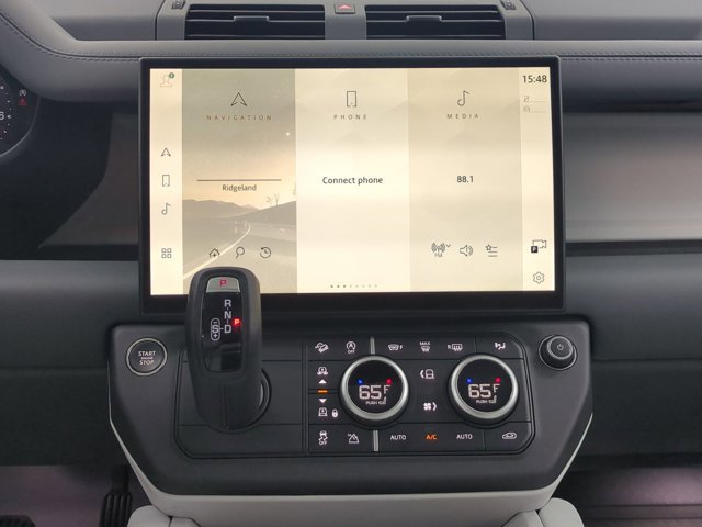 New 2026 Land Rover Defender 110 X-Dynamic SE AWD/4WD image 12