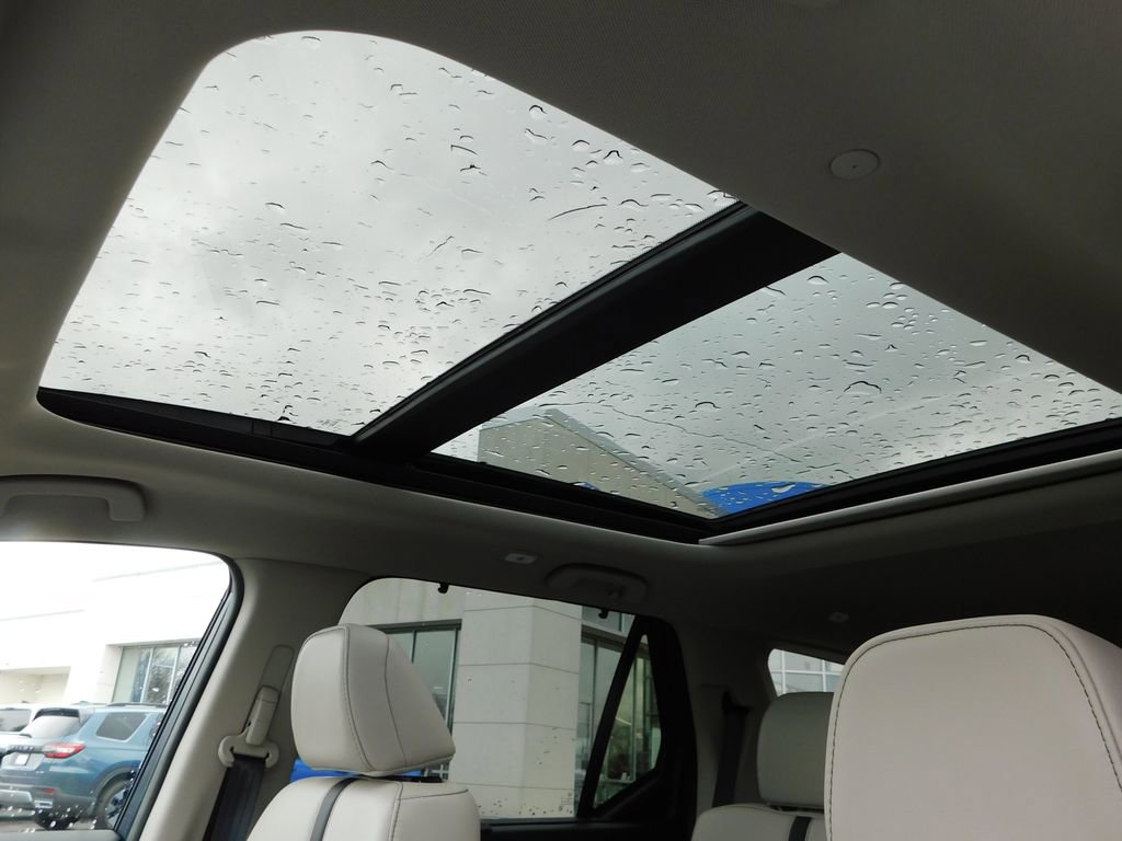 New 2026 Honda Pilot Touring image 12