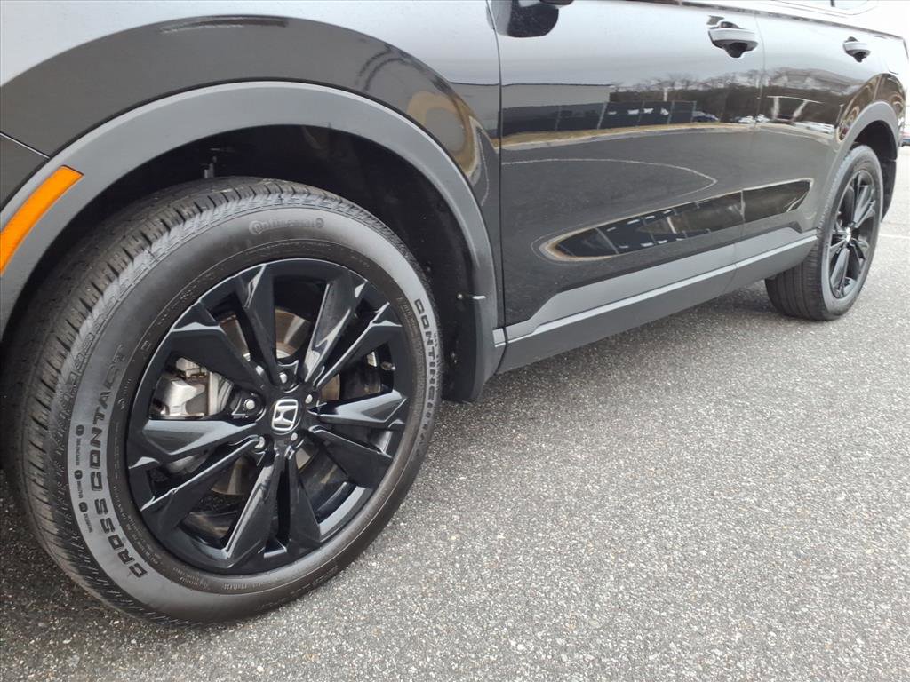 Used 2025 Honda CR-V Sport Touring image 9