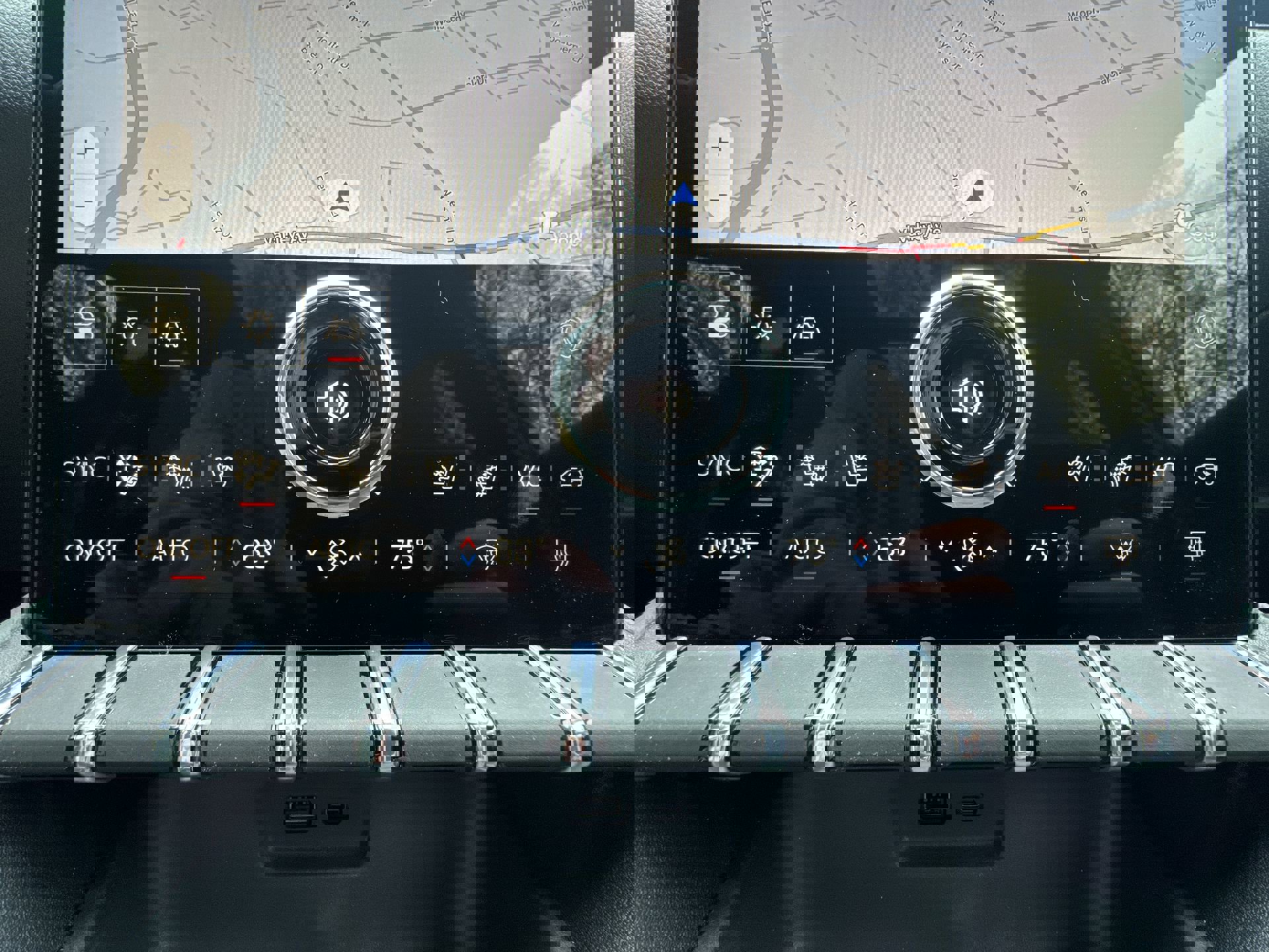 New 2026 GMC Terrain AT4 w/ Convenience Package III image 17