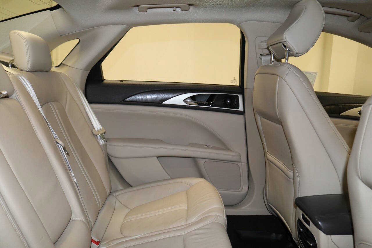 Used 2020 Lincoln MKZ Reserve w/ Elements Package image 85