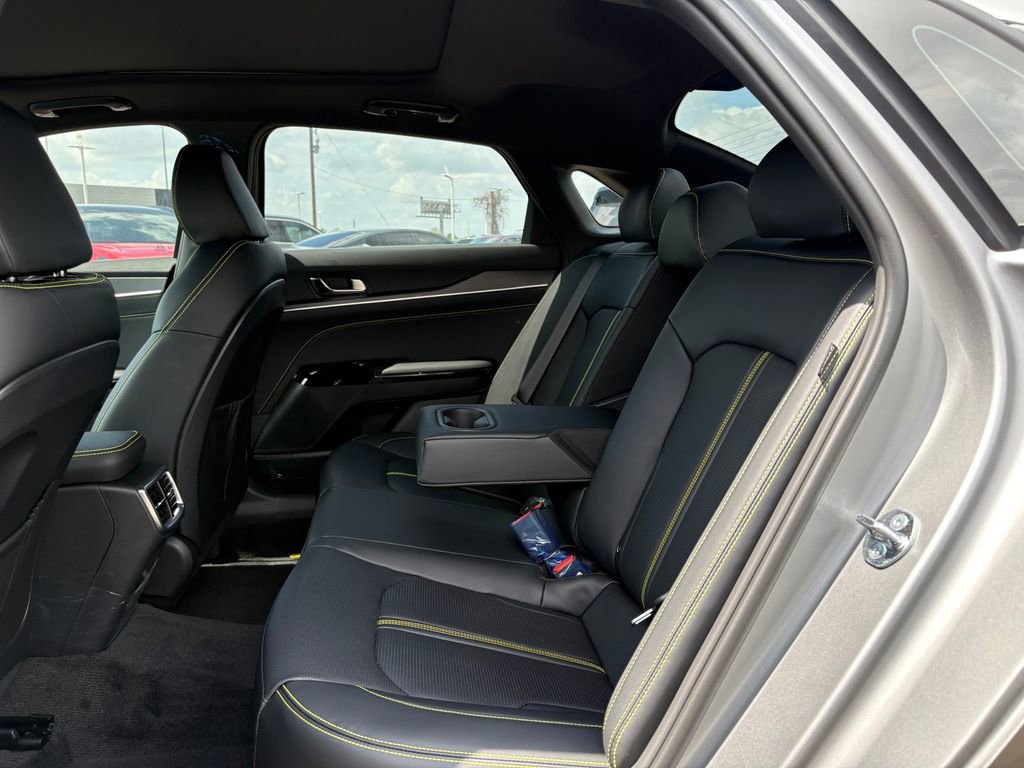 New 2026 Kia K5 GT FWD image 15