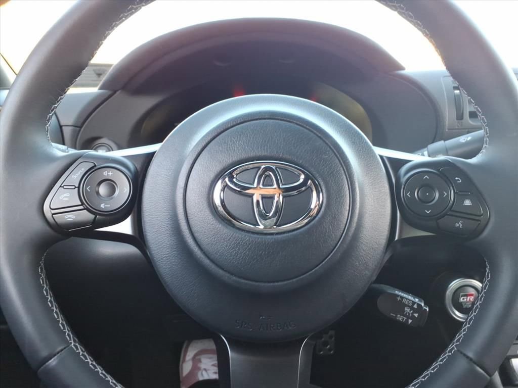 Used 2024 Toyota GR86 Premium w/ Performance Package image 16