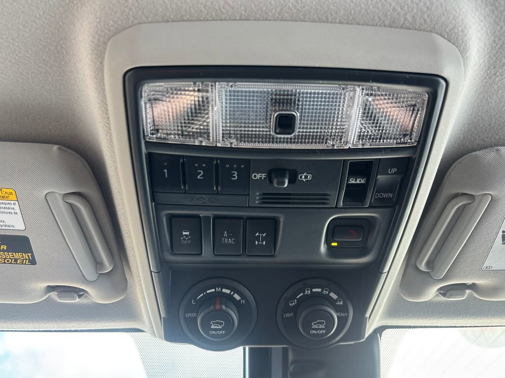 Used 2024 Toyota 4Runner TRD Off-Road Premium w/ Off Road Premium Plus Package image 17