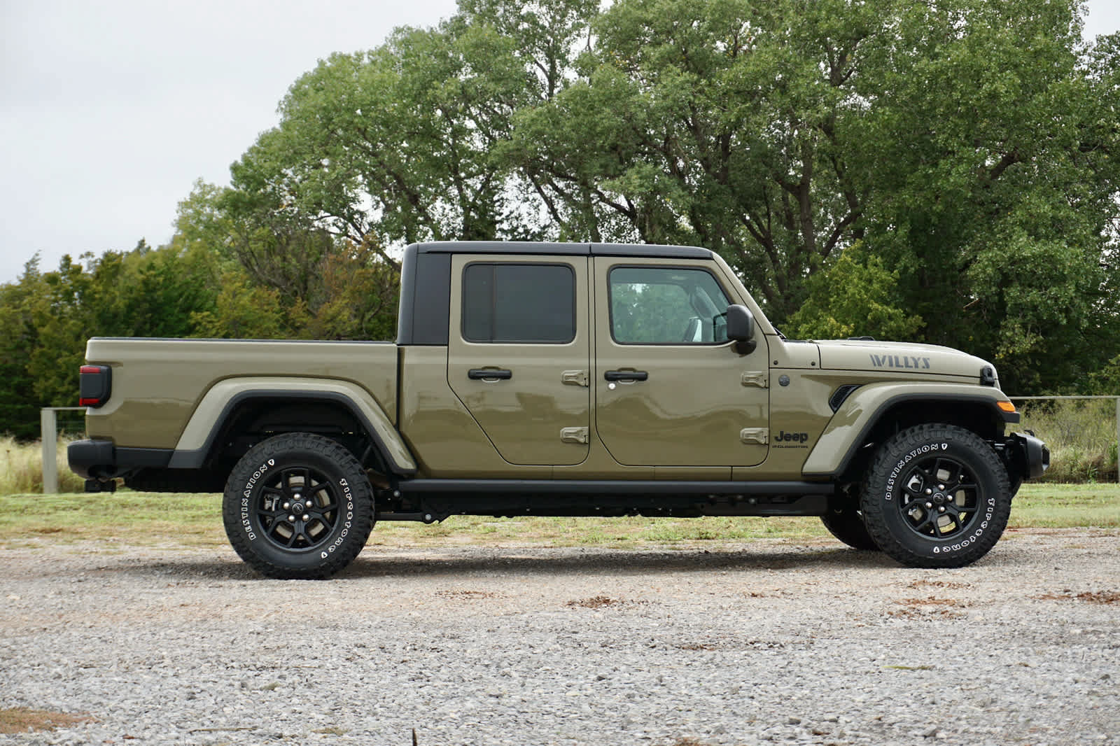 New 2027 Jeep Gladiator Sport AWD/4WD image 14