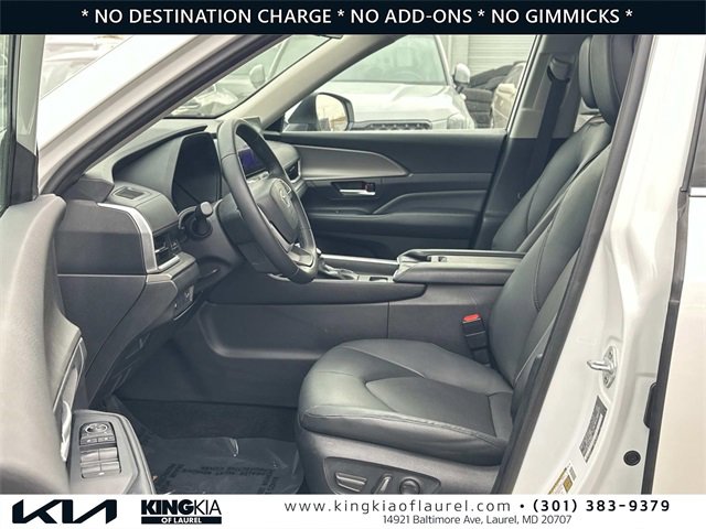 Used 2024 Toyota Grand Highlander XLE image 21