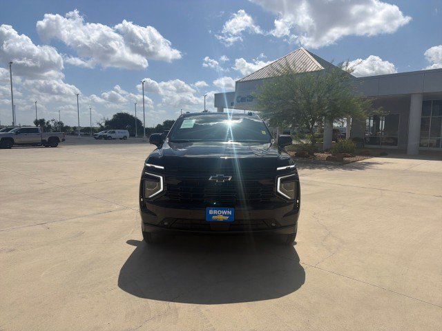 Used 2026 Chevrolet Tahoe RST w/ Comfort Package AWD/4WD image 2