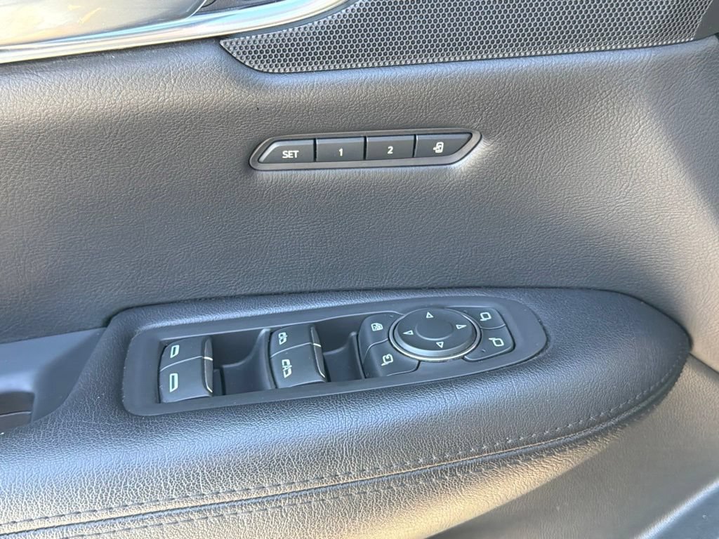 Used 2019 Cadillac XT5 Premium Luxury FWD image 21