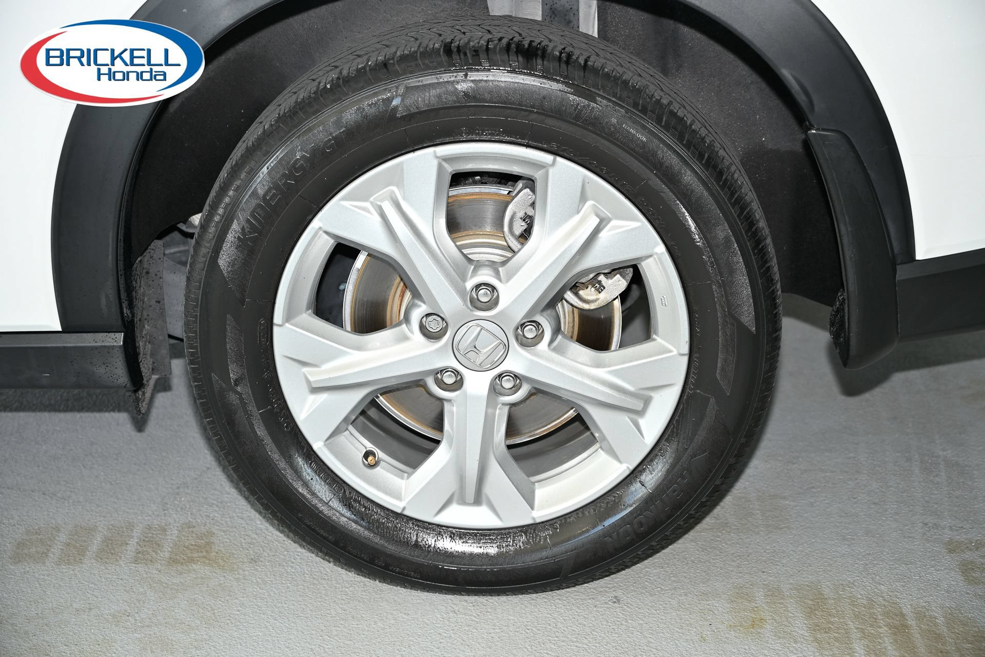 Certified 2024 Honda HR-V LX image 40