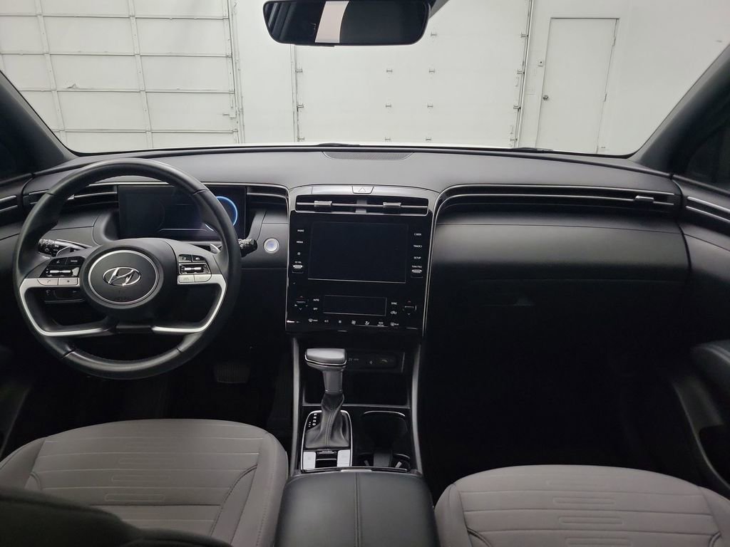 Used 2022 Hyundai Santa Cruz SEL Premium image 11