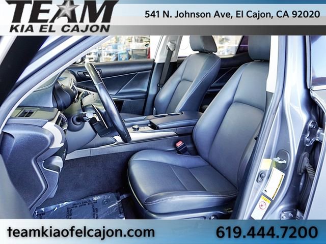 Used 2017 Lexus IS 200t image 15