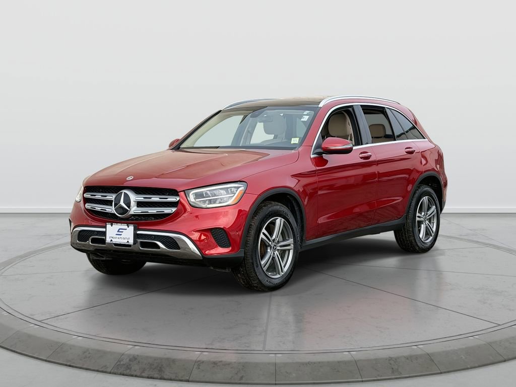 Used 2021 Mercedes-Benz GLC 300 4MATIC image 3