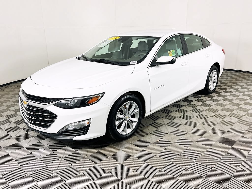 Used 2024 Chevrolet Malibu LT FWD image 3