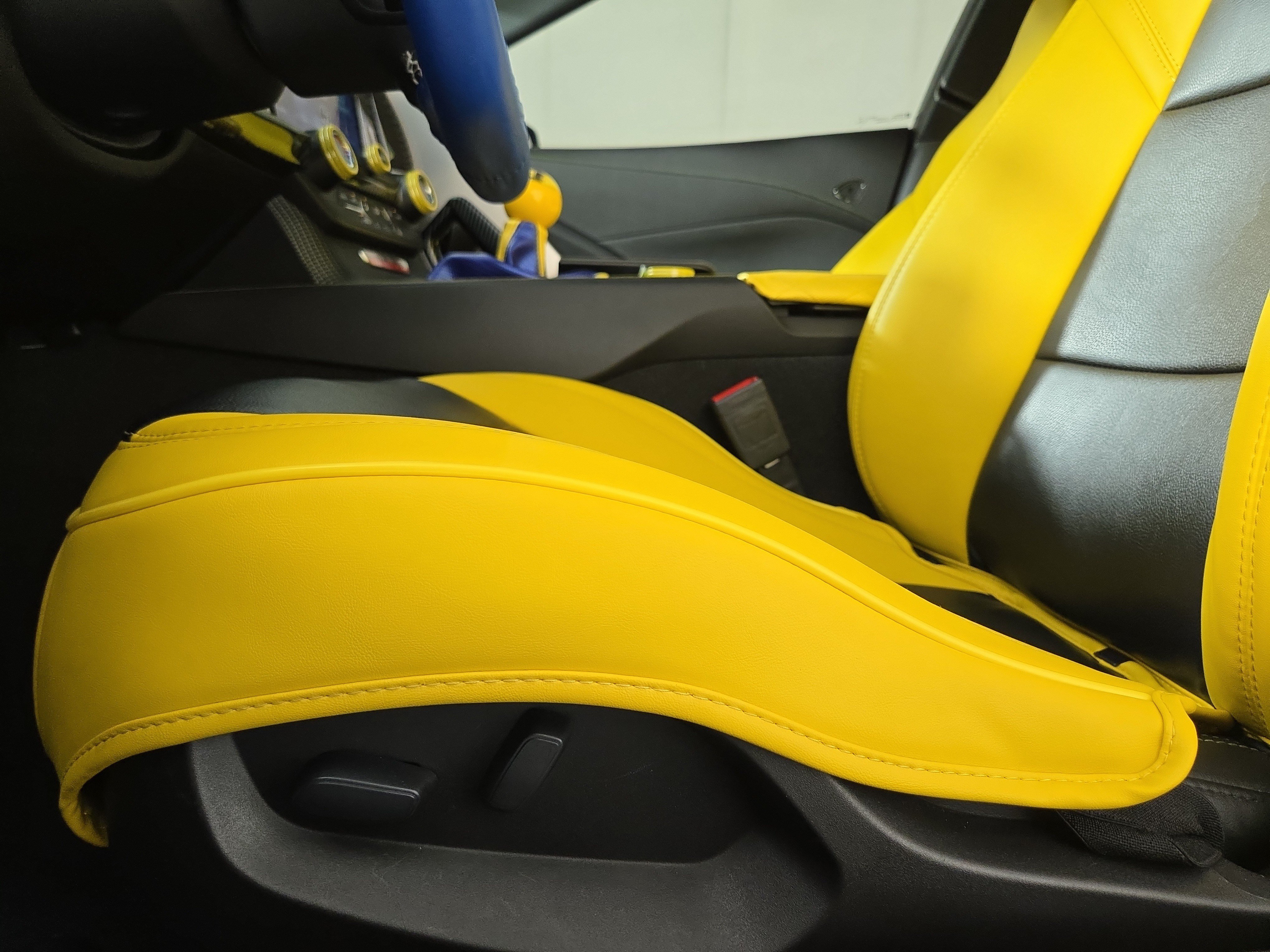 Used 2019 Chevrolet Corvette Stingray Coupe RWD image 30