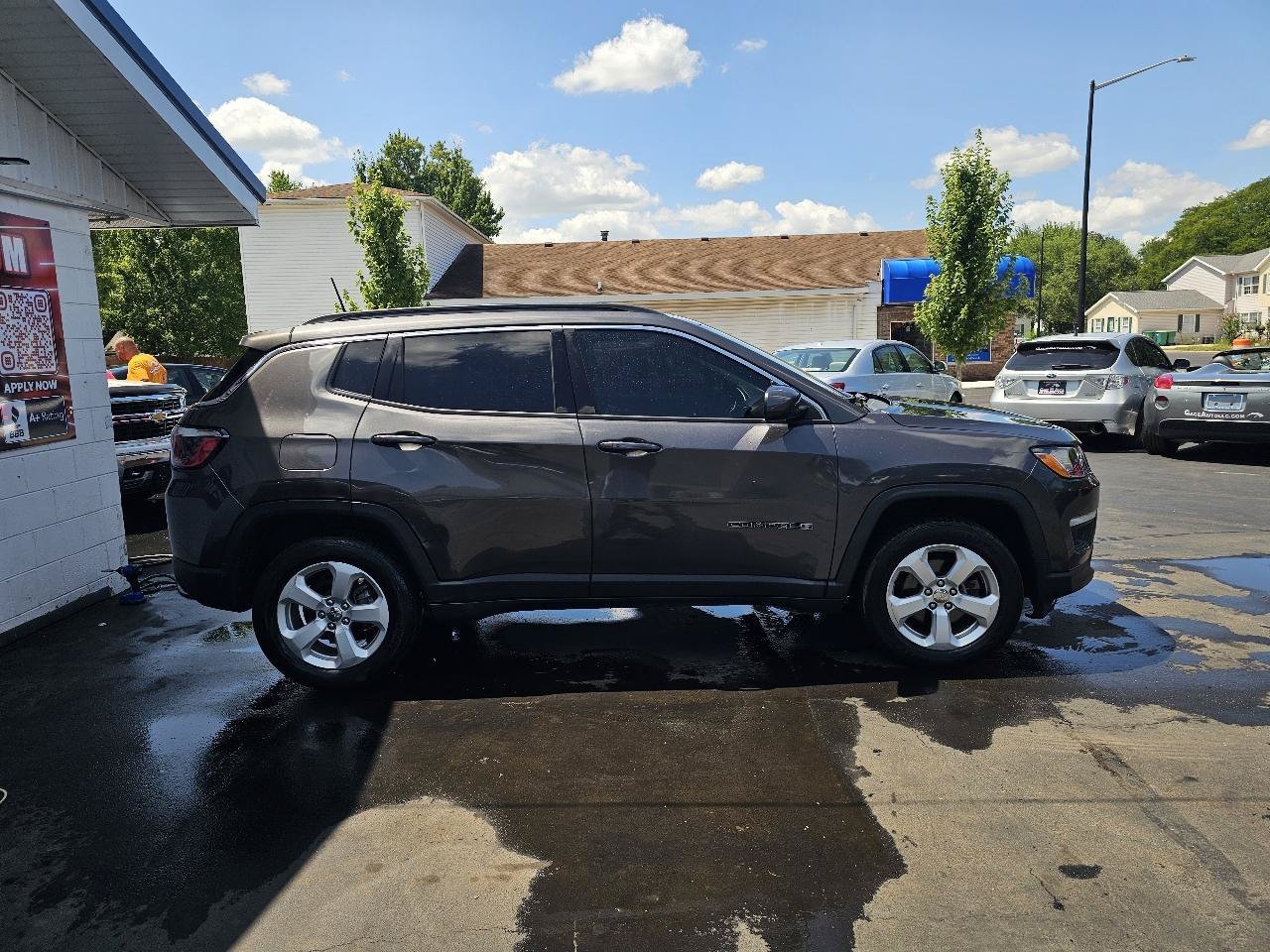 Used 2018 Jeep Compass Latitude w/ Popular Equipment Group AWD/4WD image 12