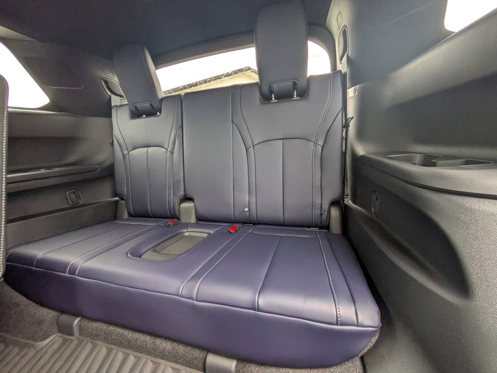 New 2026 INFINITI QX60 Sport w/ Dark Cargo Package AWD/4WD image 15
