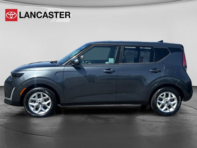 Used 2023 Kia Soul LX w/ LX Technology Package image 4