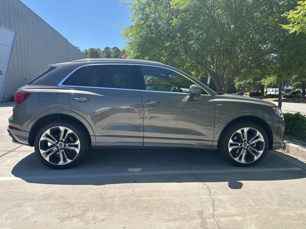 Used 2020 Audi Q3 2.0T Premium Plus AWD/4WD image 4