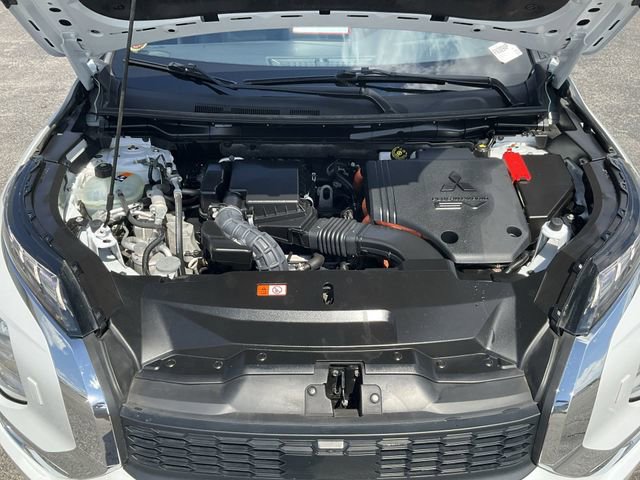 Used 2024 Mitsubishi Outlander SE AWD/4WD image 33
