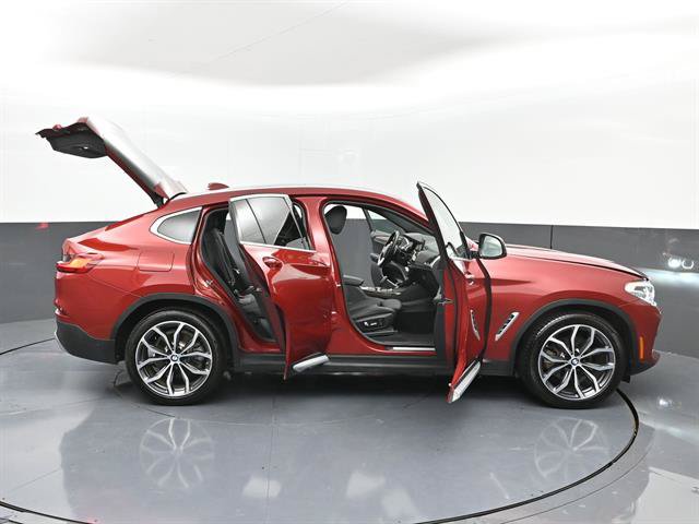 Used 2020 BMW X4 xDrive30i w/ Premium Package AWD/4WD image 52
