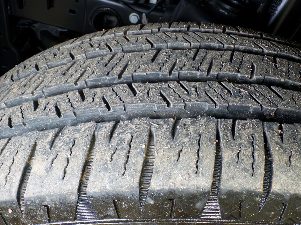 Used 2024 Jeep Wrangler Sahara image 35