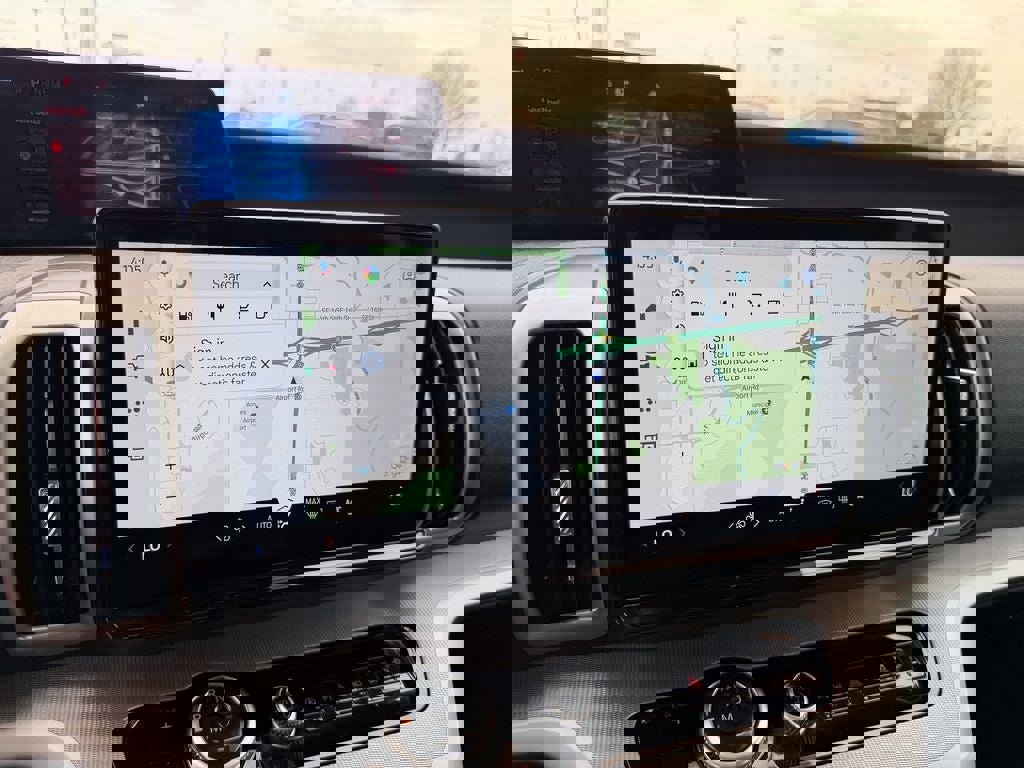 Certified 2025 Ford Expedition Active AWD/4WD image 24