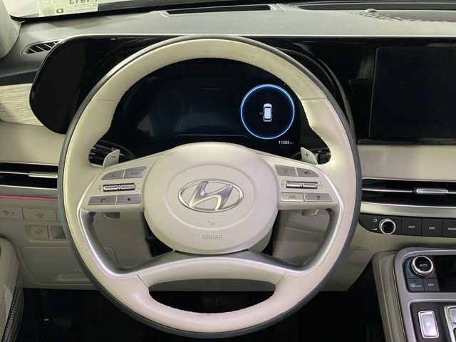 Used 2024 Hyundai Palisade Calligraphy image 16