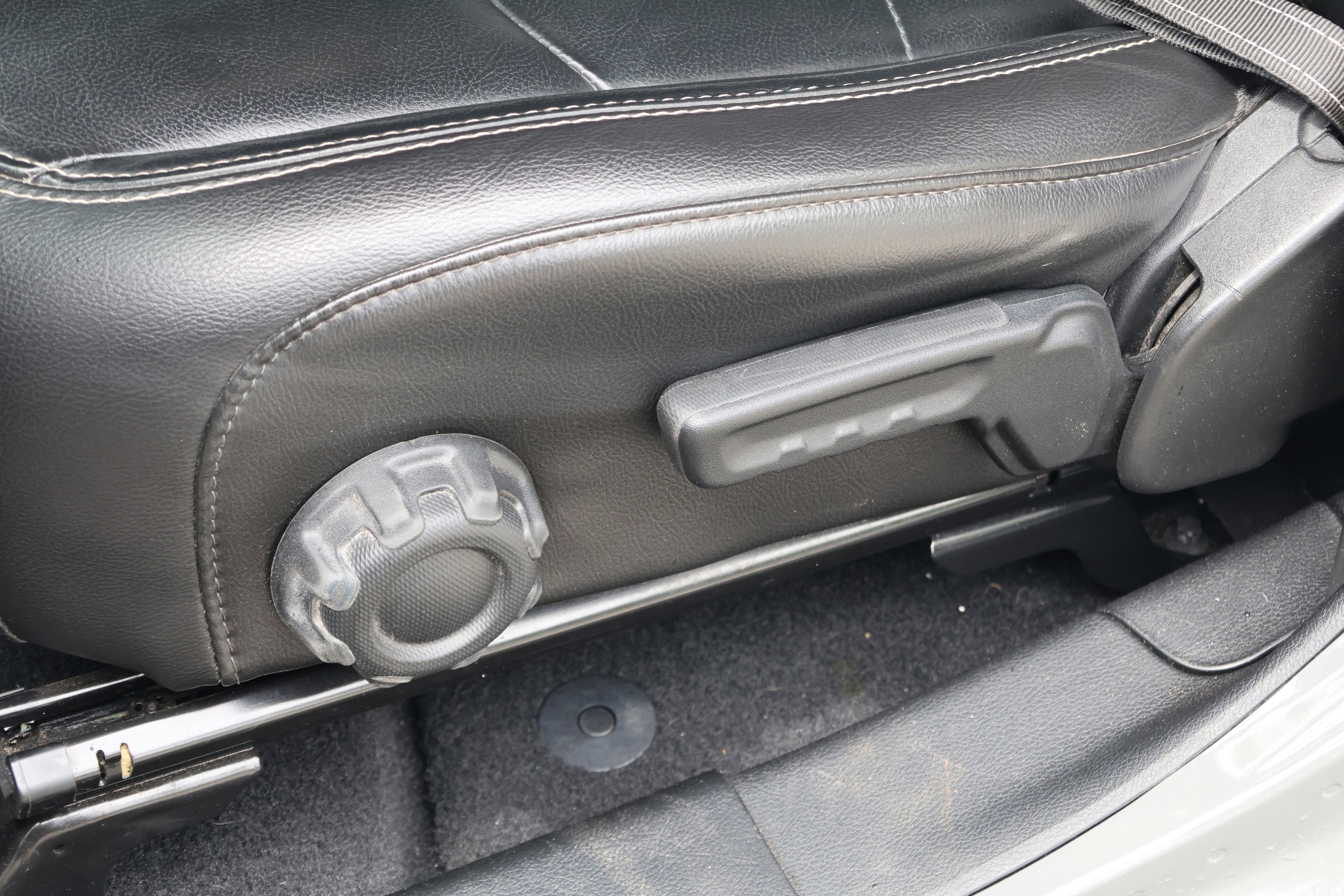 Used 2021 Jeep Gladiator Overland w/ Popular Equipment Package AWD/4WD image 29