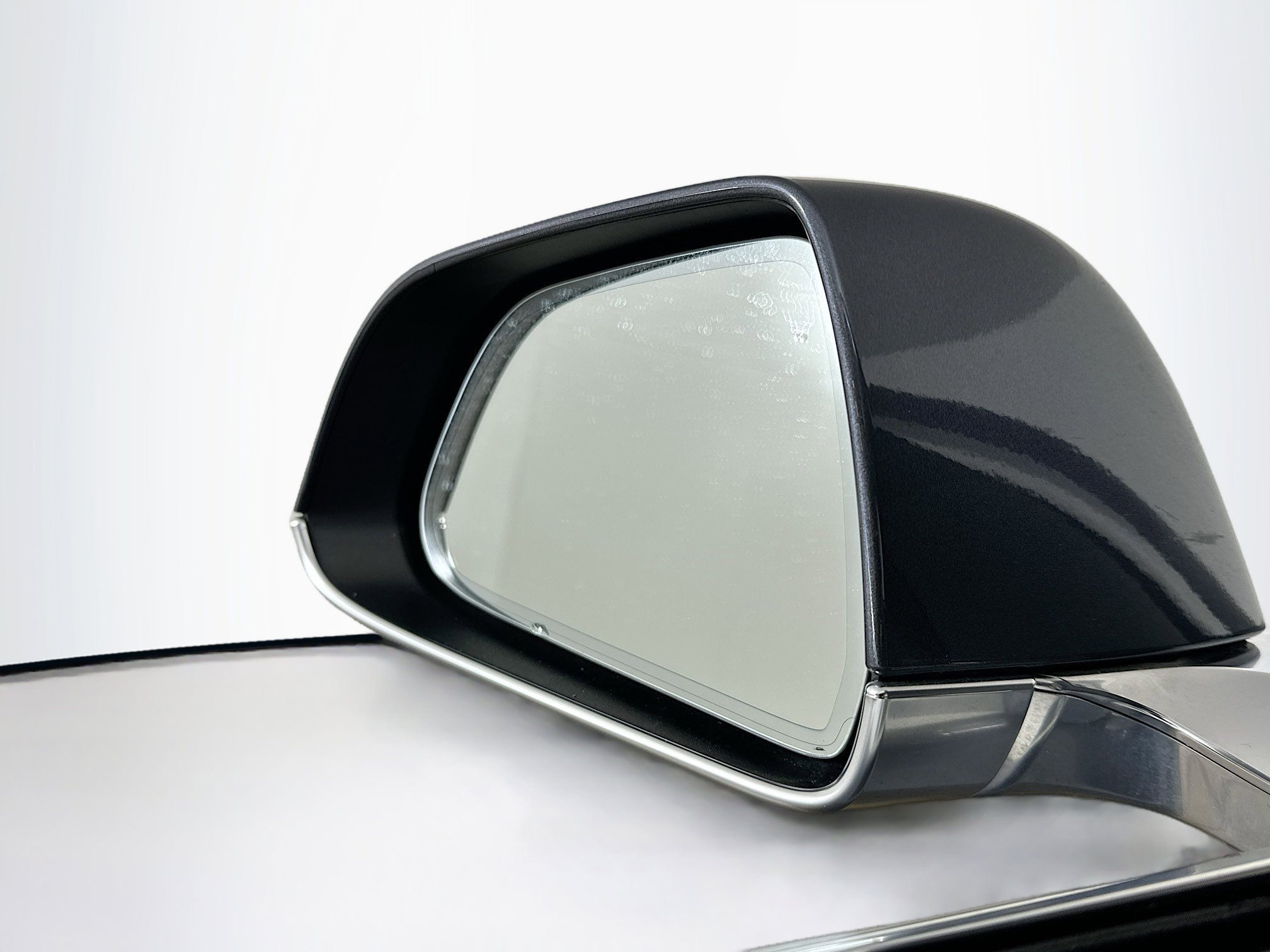 Used 2020 Tesla Model 3 Standard Range Plus image 16