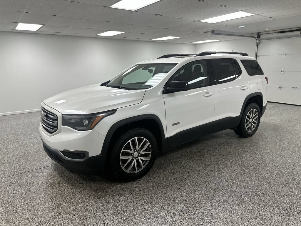 Used 2017 GMC Acadia SLE w/ Driver Alert Package I AWD/4WD image 4