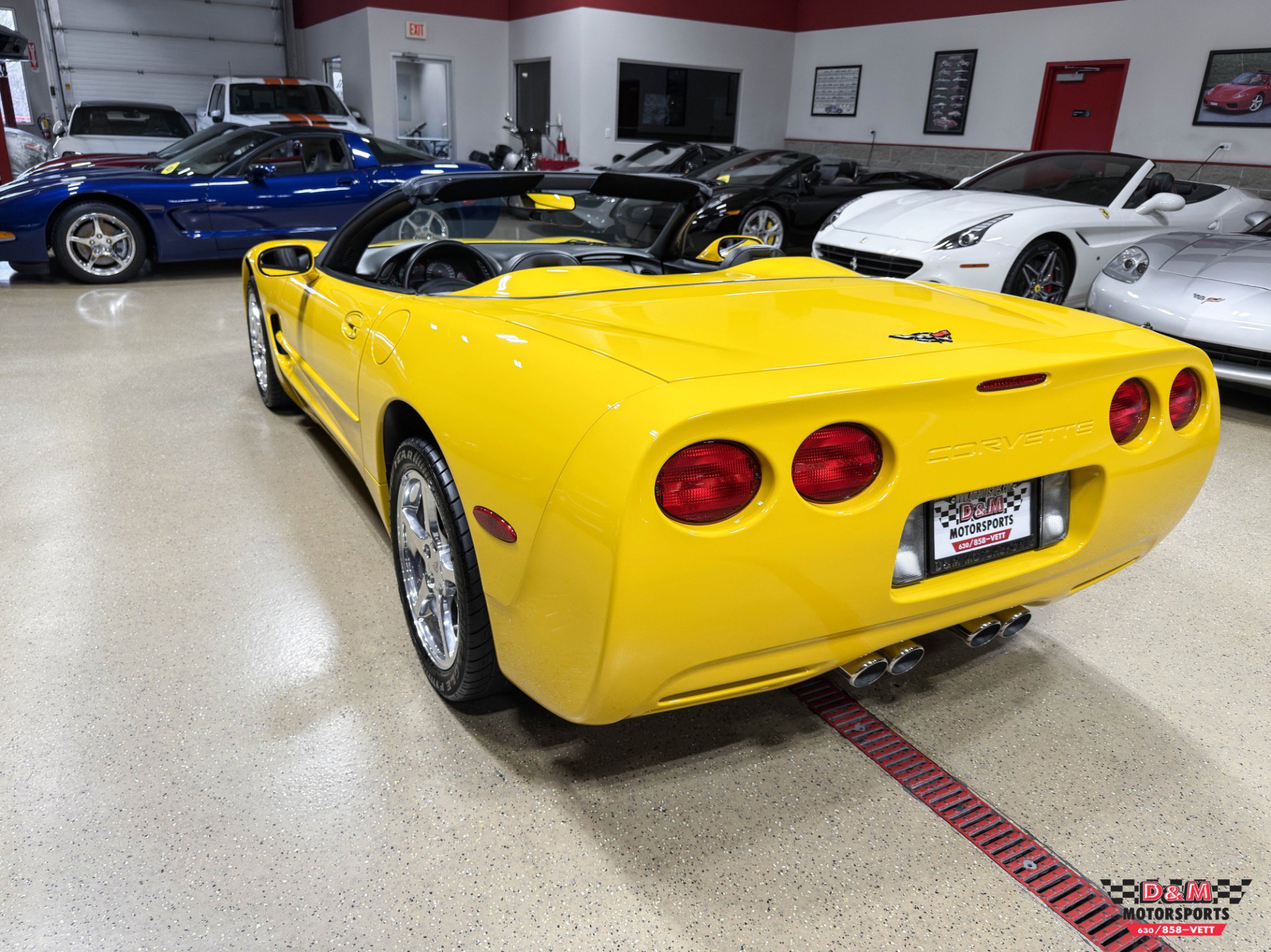 Used 2000 Chevrolet Corvette Convertible image 41