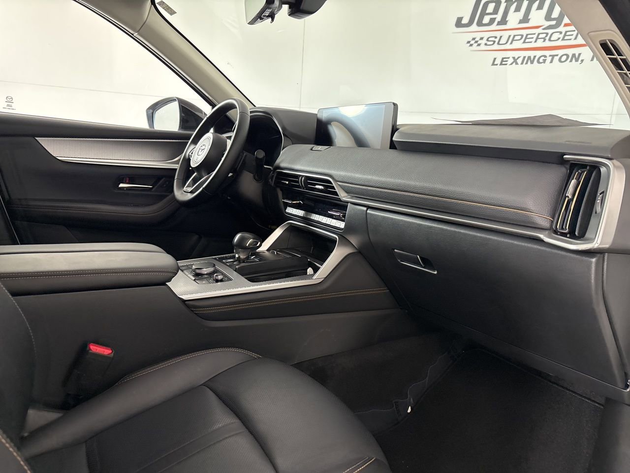 Used 2025 MAZDA CX-90 Plug-In Hybrid w/Premium Sport image 28